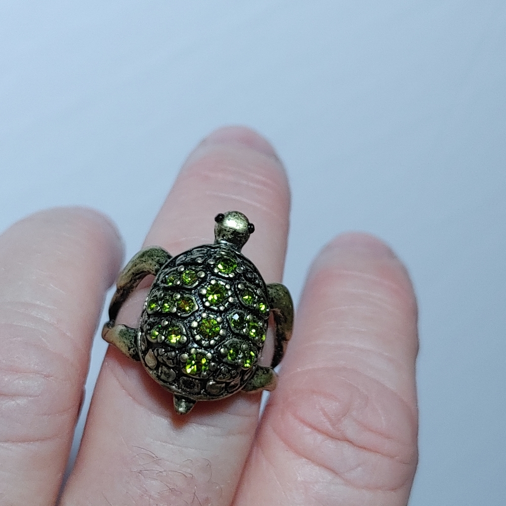 AVON - TURTLE PACE RING - Picture 2 of 5